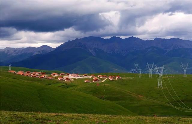 極限挑戰！這條“電力天路”正式投入運營