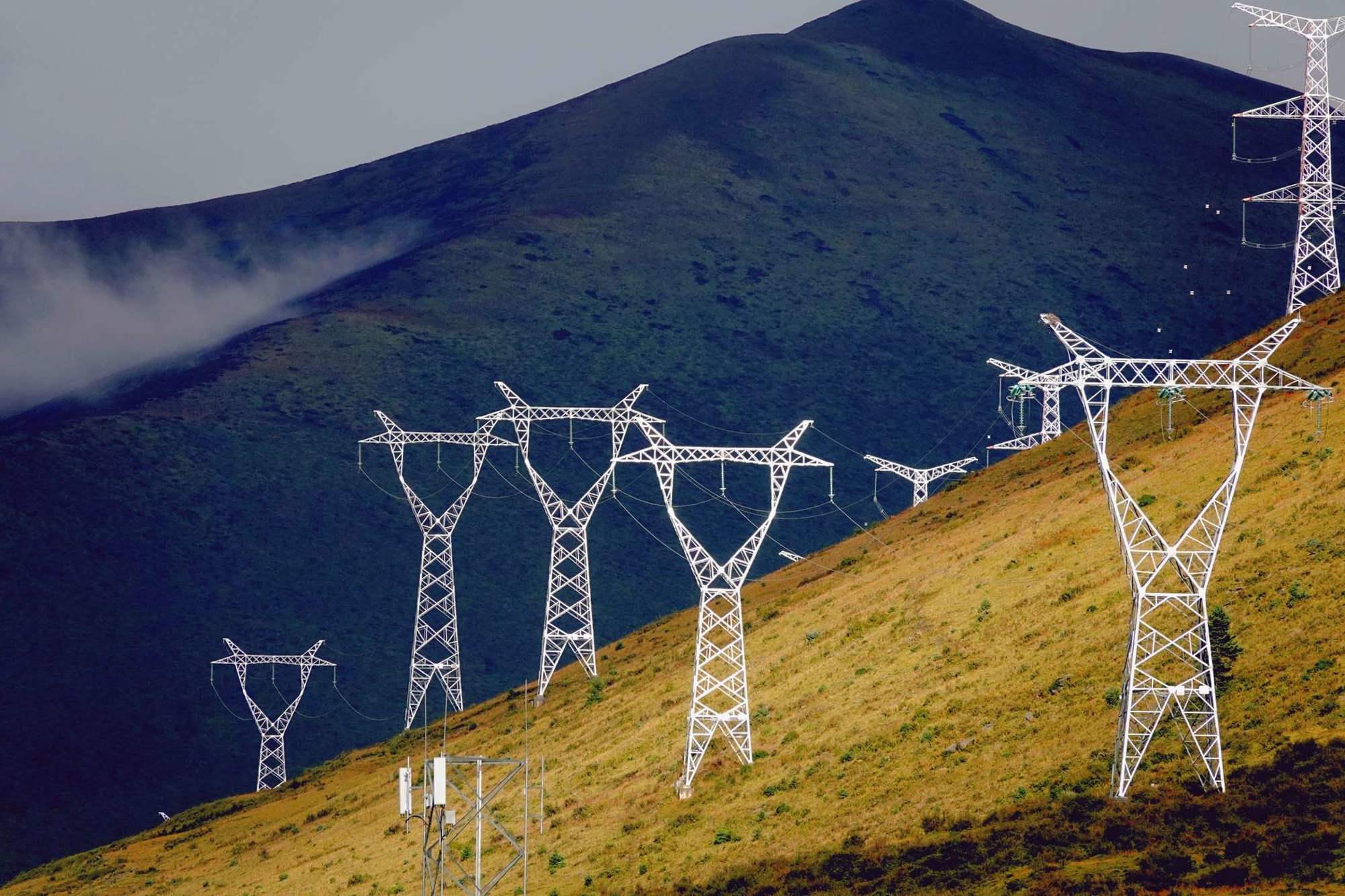 昆明配售電有限公司_云南省配售電公司是國企嗎_配售電一體化云平臺